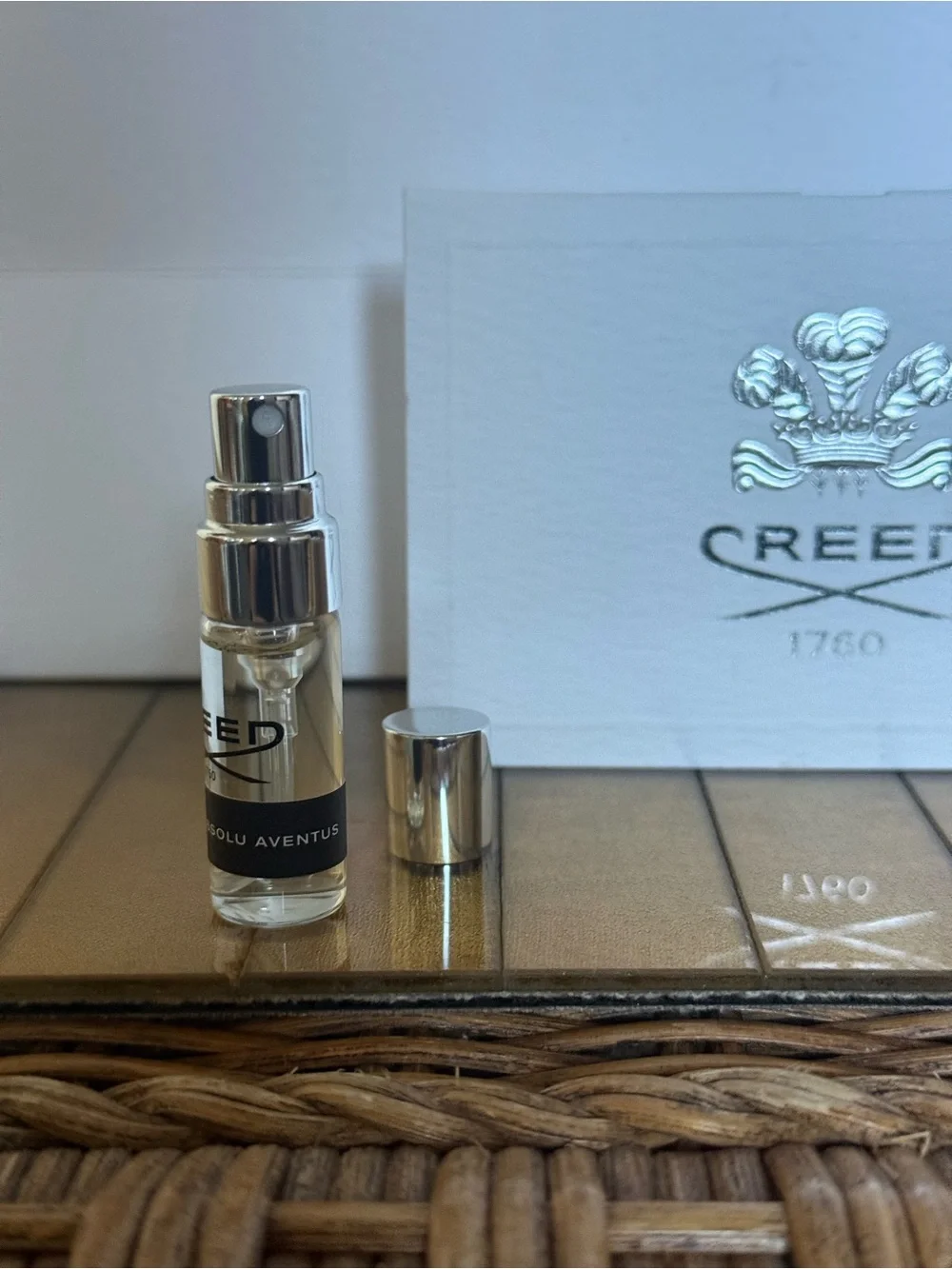 CREED Absolu Aventus EDP